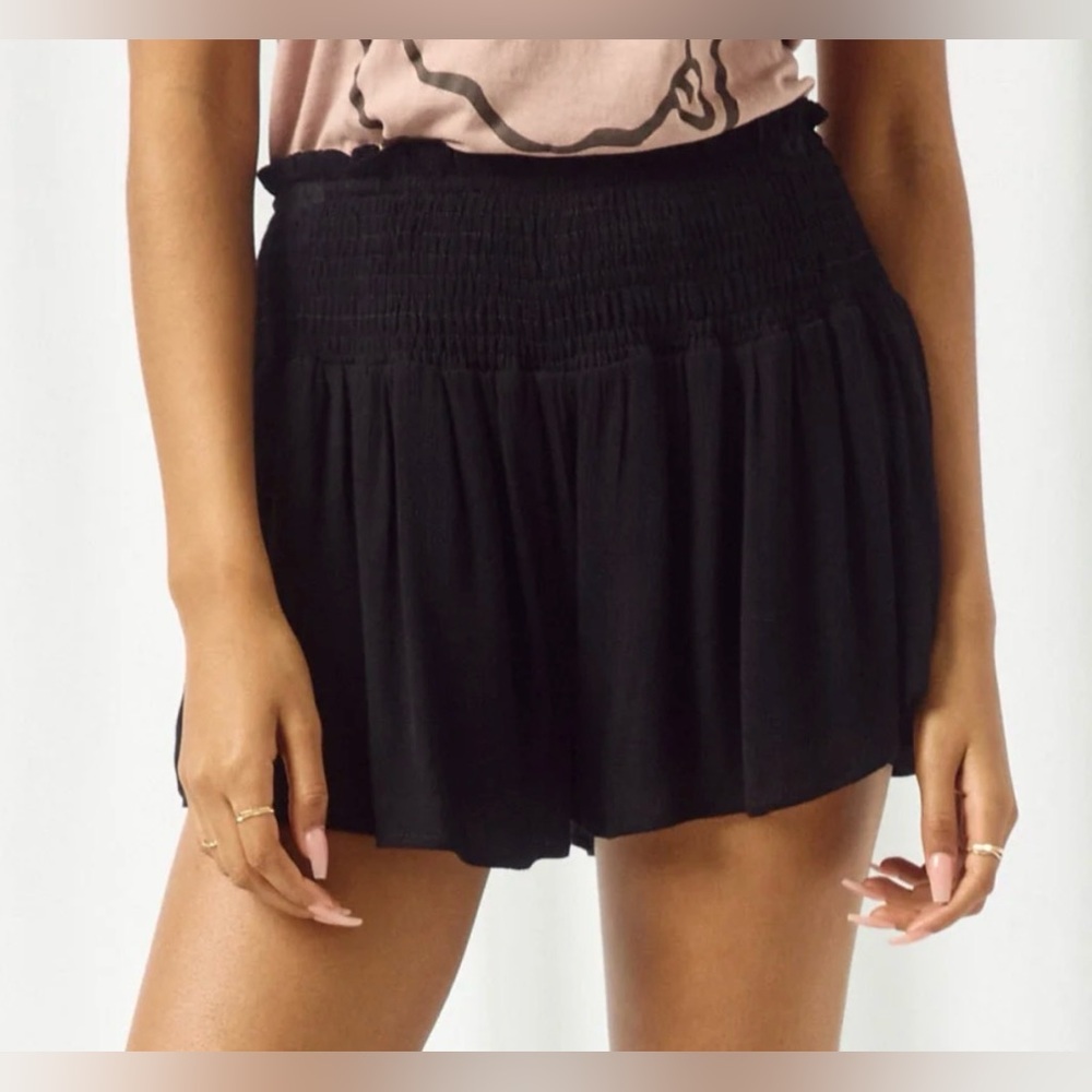 Aerie Black Pull on Shorts - Picture 11 of 11